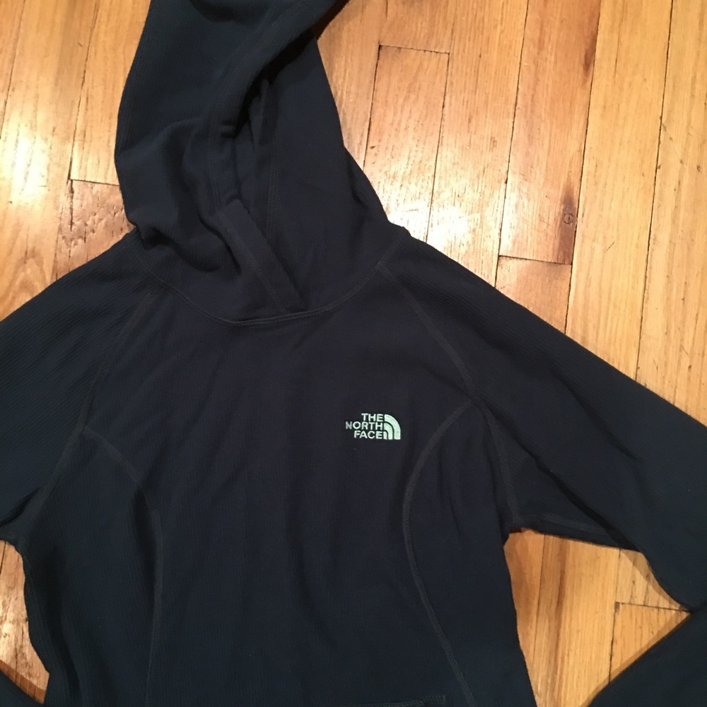 Dark green North Face XS thin fleece hoody